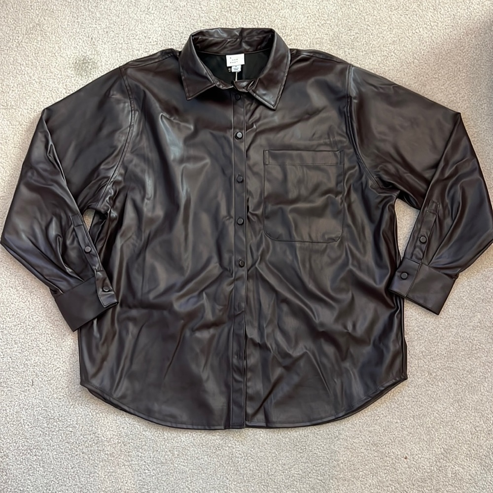 NWT Ladies faux leather vegan shacket brown